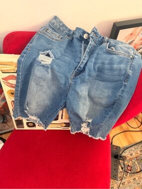 refuge Distressed Cutoff Jean Shorts - Blue